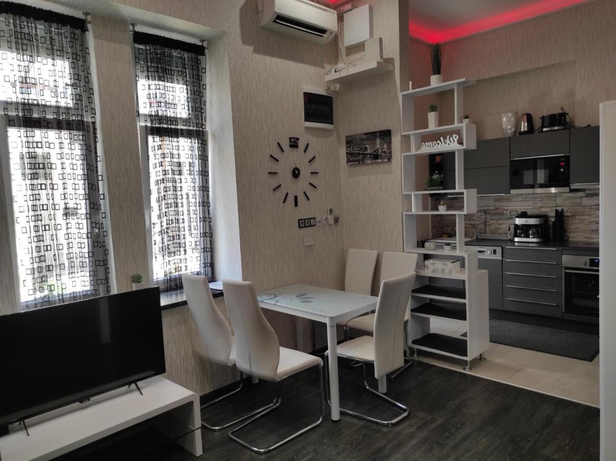 Corvinus Apartman บูดาเปสต์ ภายนอก รูปภาพ