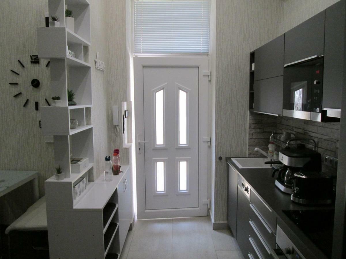 Corvinus Apartman บูดาเปสต์ ภายนอก รูปภาพ